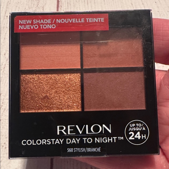 NWT Eyeshadow Bundle of 4 - Picture 9 of 16